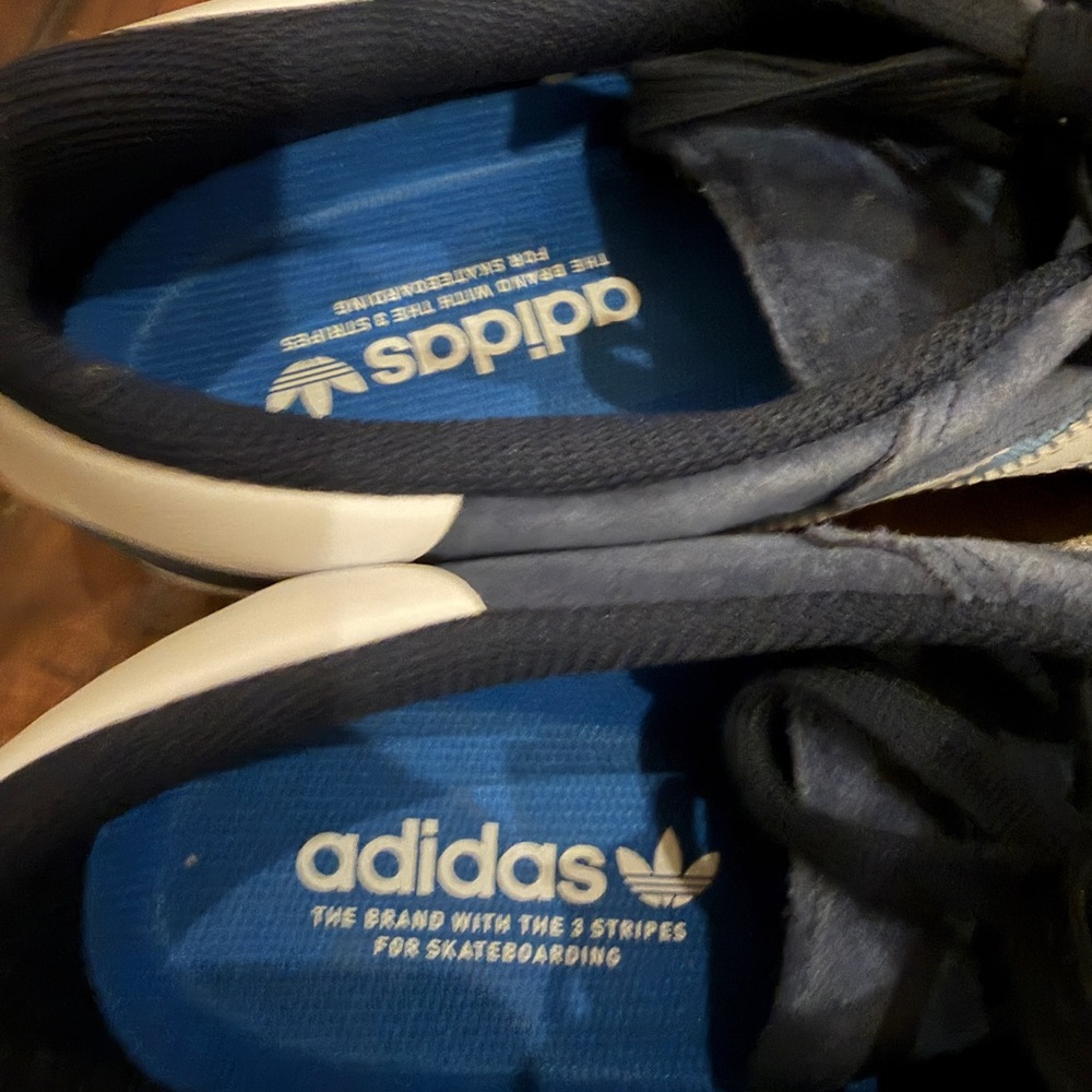 Men’s Adidas MATCHBREAK SUPER SHOES size 10 - Picture 4 of 6